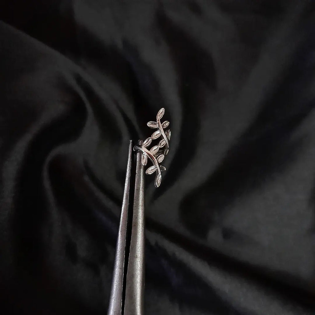 the ivy cuff