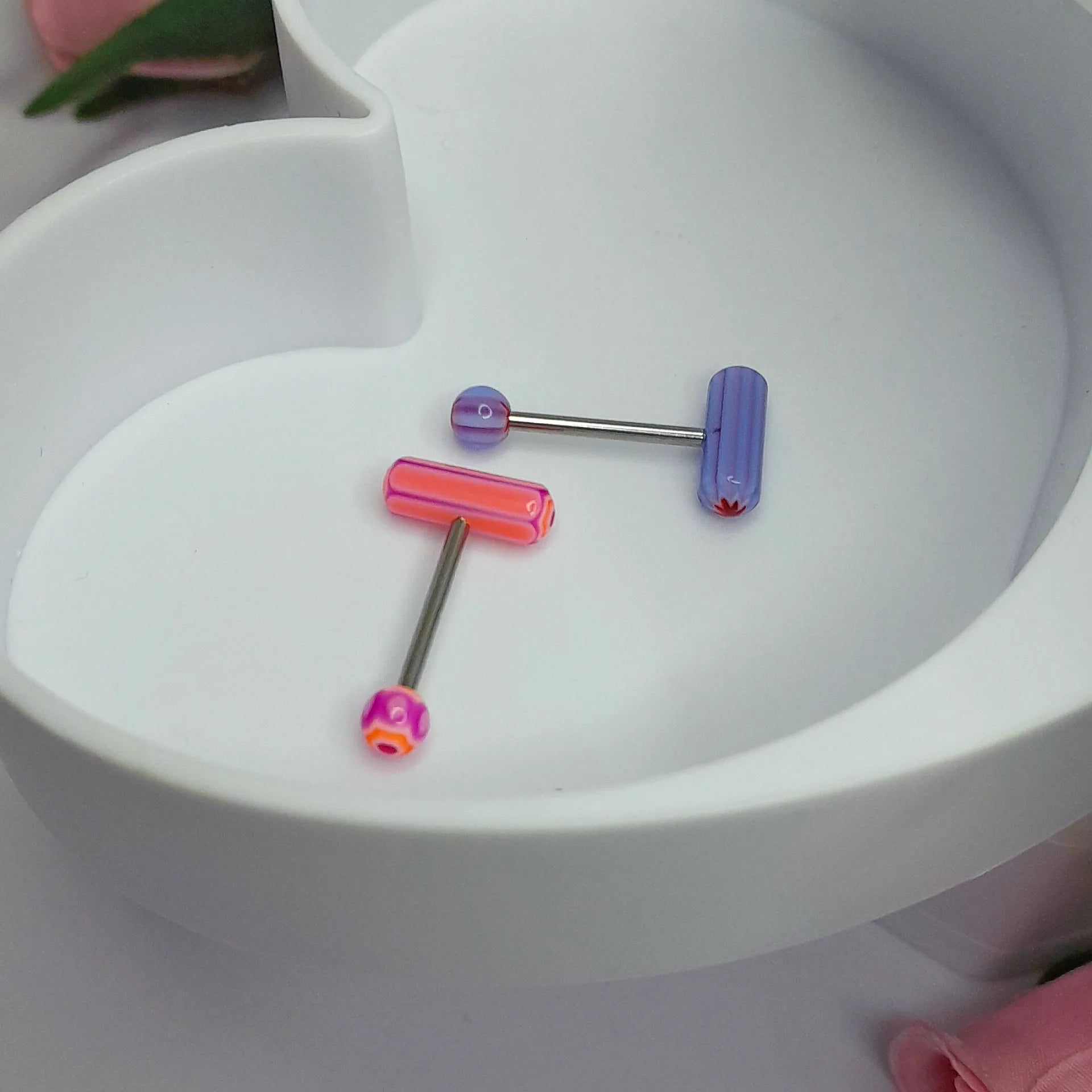 the capsule bar