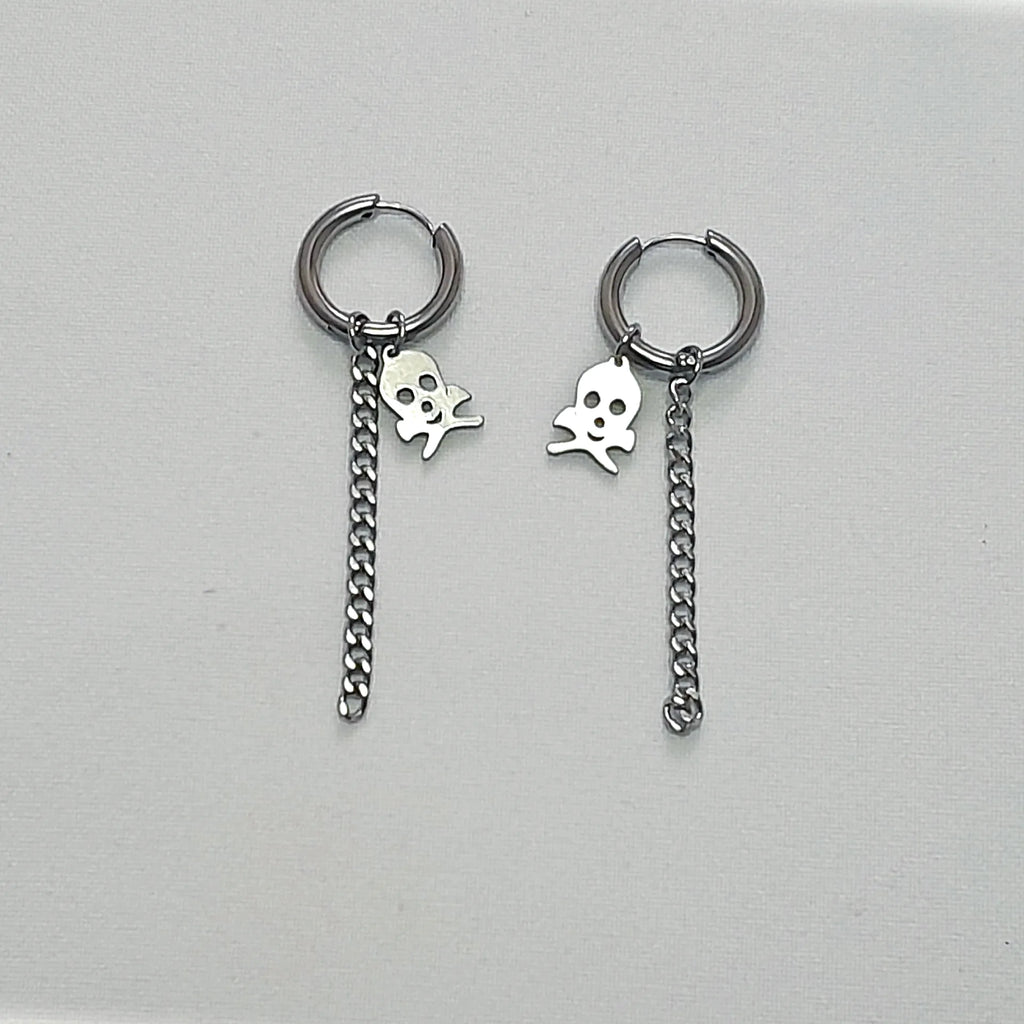 drop chain huggies