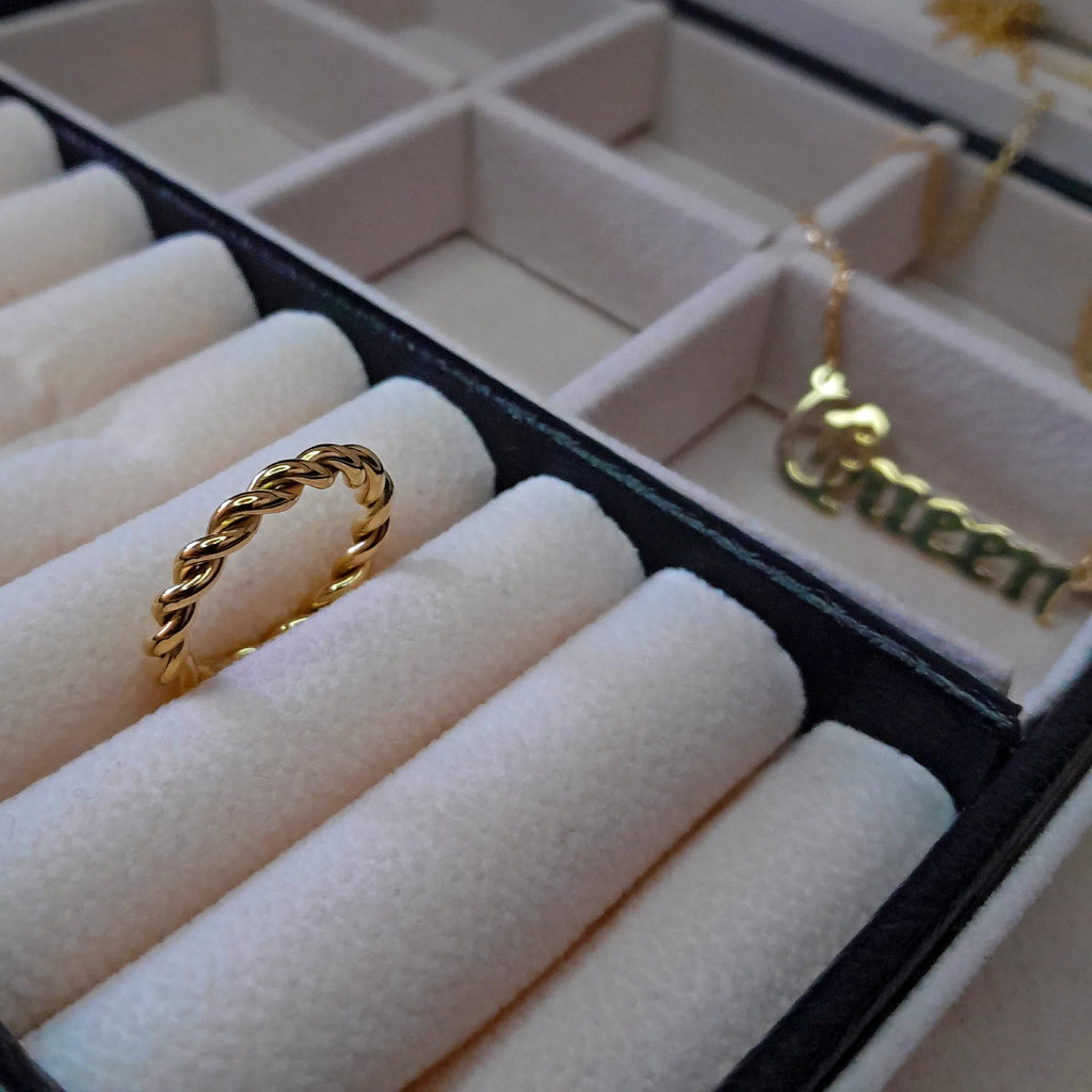 twisted fantasy ring